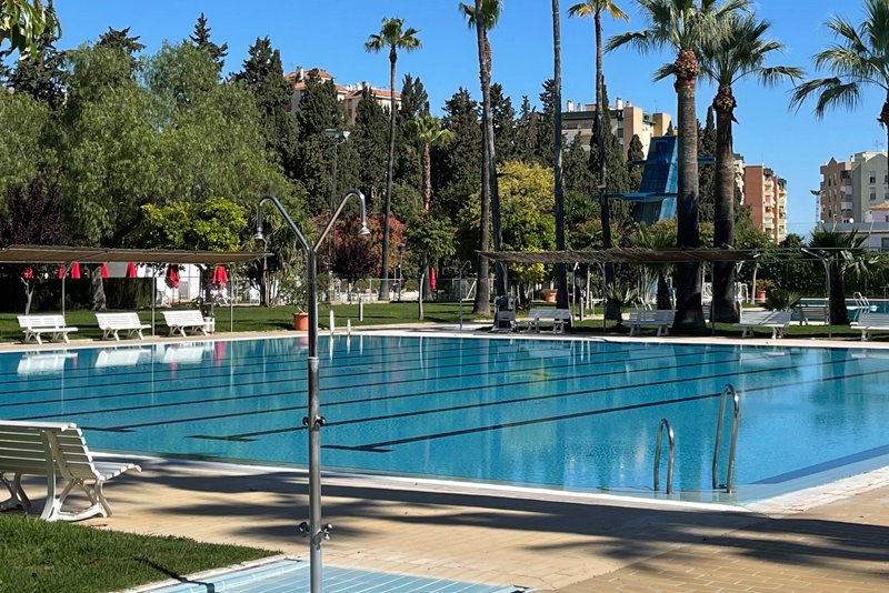 4 Piscinas Valencia para Disfrutar del Verano 3 Wine Gogh