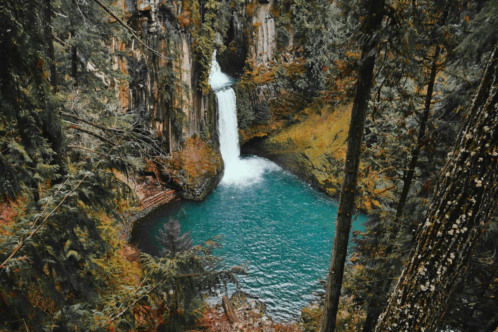 Cascadas Valencia; Descubre la Belleza Natural de Valencia Top 5 Impresionantes Cascadas que Debes Visitar 2 Wine Gogh