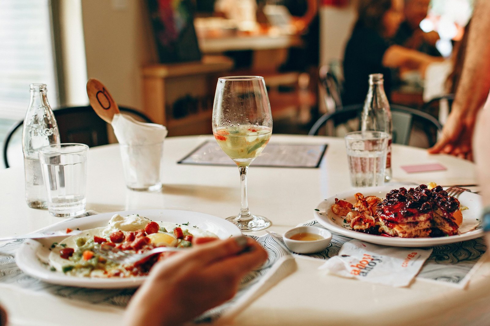Donde cenar en Madrid; Explorando los Sabores de Madrid Top 5 Lugares Imperdibles para una Cena Inolvidable 1 Donde cenar en Madrid