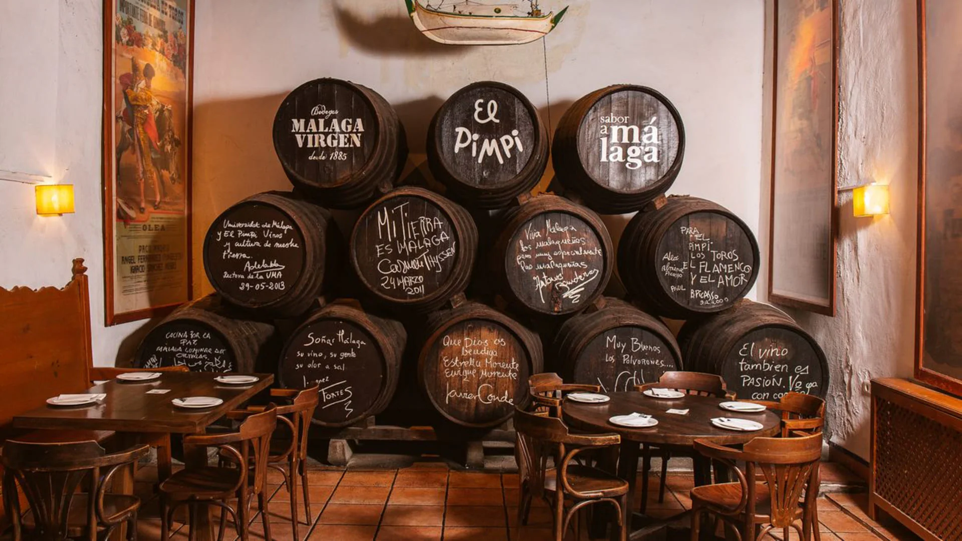5 Sitios para Tomar Algo en Málaga 3 Wine Gogh