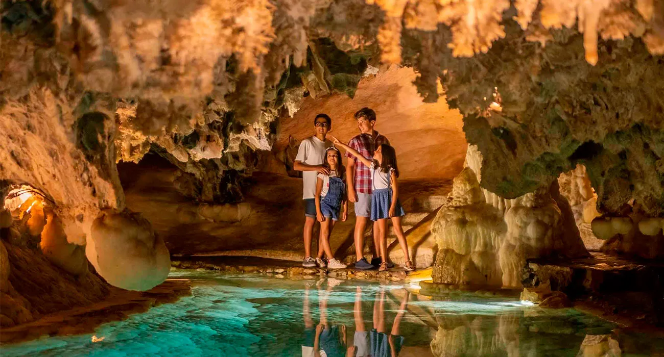 Gruta de las Maravillas de Sevilla: 1 Viaje a las Entrañas de la Tierra 1 gruta de las maravillas