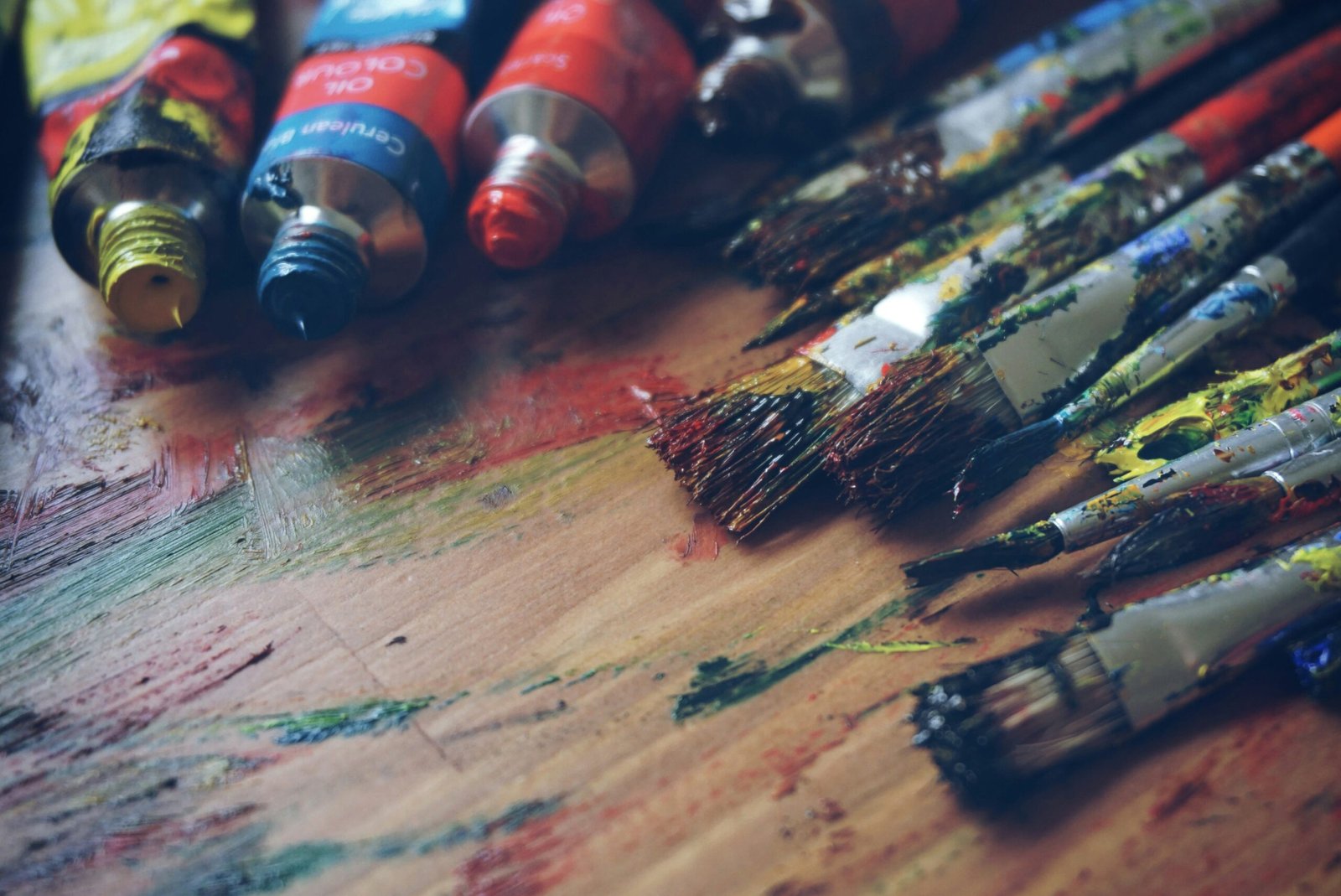 Planes para Ligar en Malaga; 5 Planes Infalibles para Conocer Gente en Málaga con Arte y Vino 5 Wine Gogh