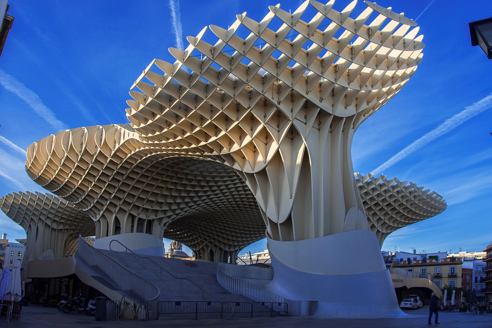 1 guía turistica Completa de Sitios de Interés en Sevilla 3 Wine Gogh