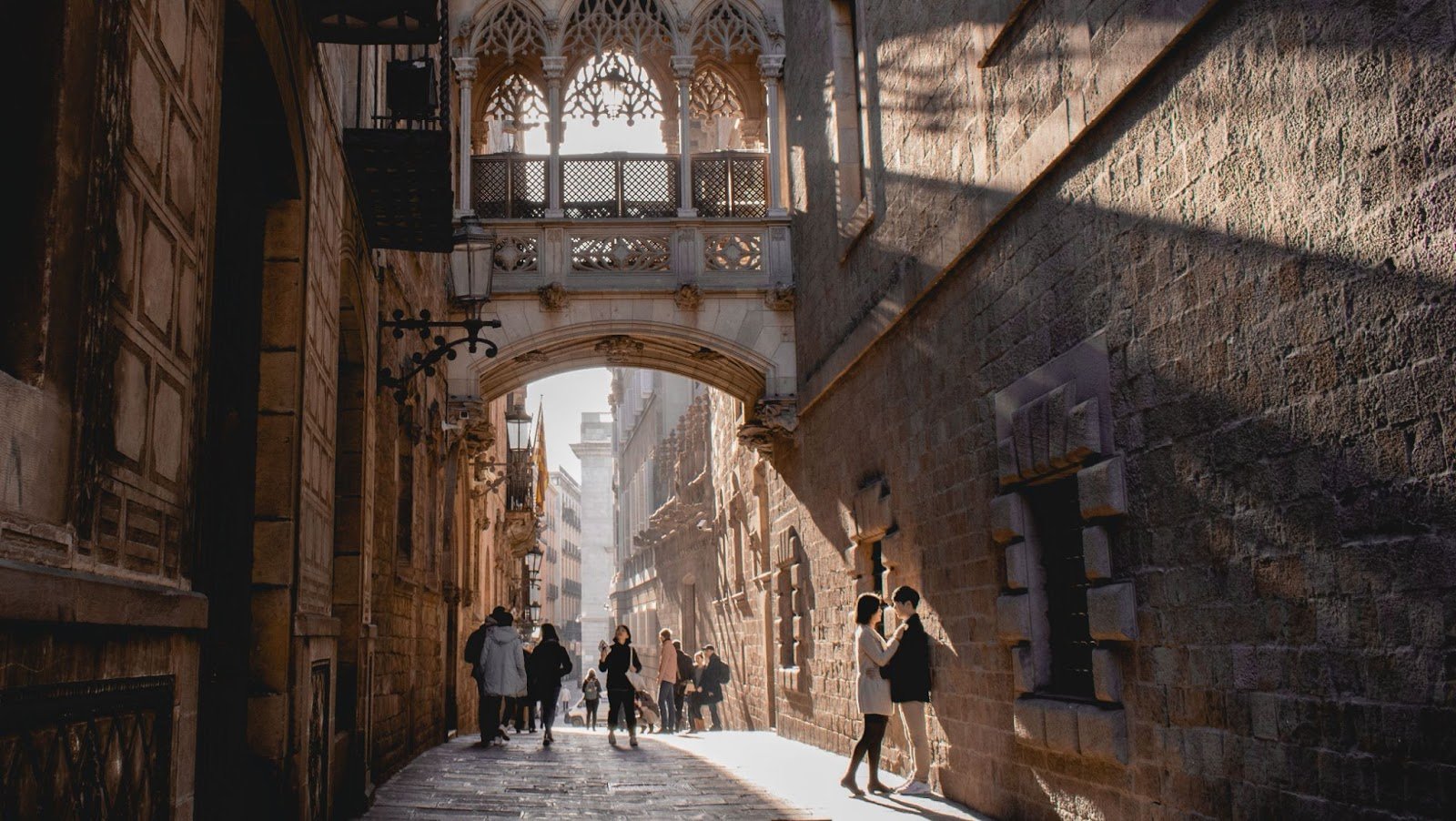 Como Ligar en Barcelona: 1 Guía Definitiva de Consejos y Estrategias 1 como ligar en barcelona