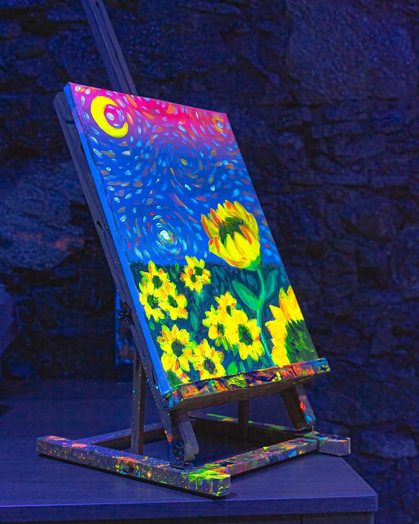 The Art and Wine Sevilla; 5 Curiosidades Sorprendentes de The Art and Wine Sevilla 3 Wine Gogh