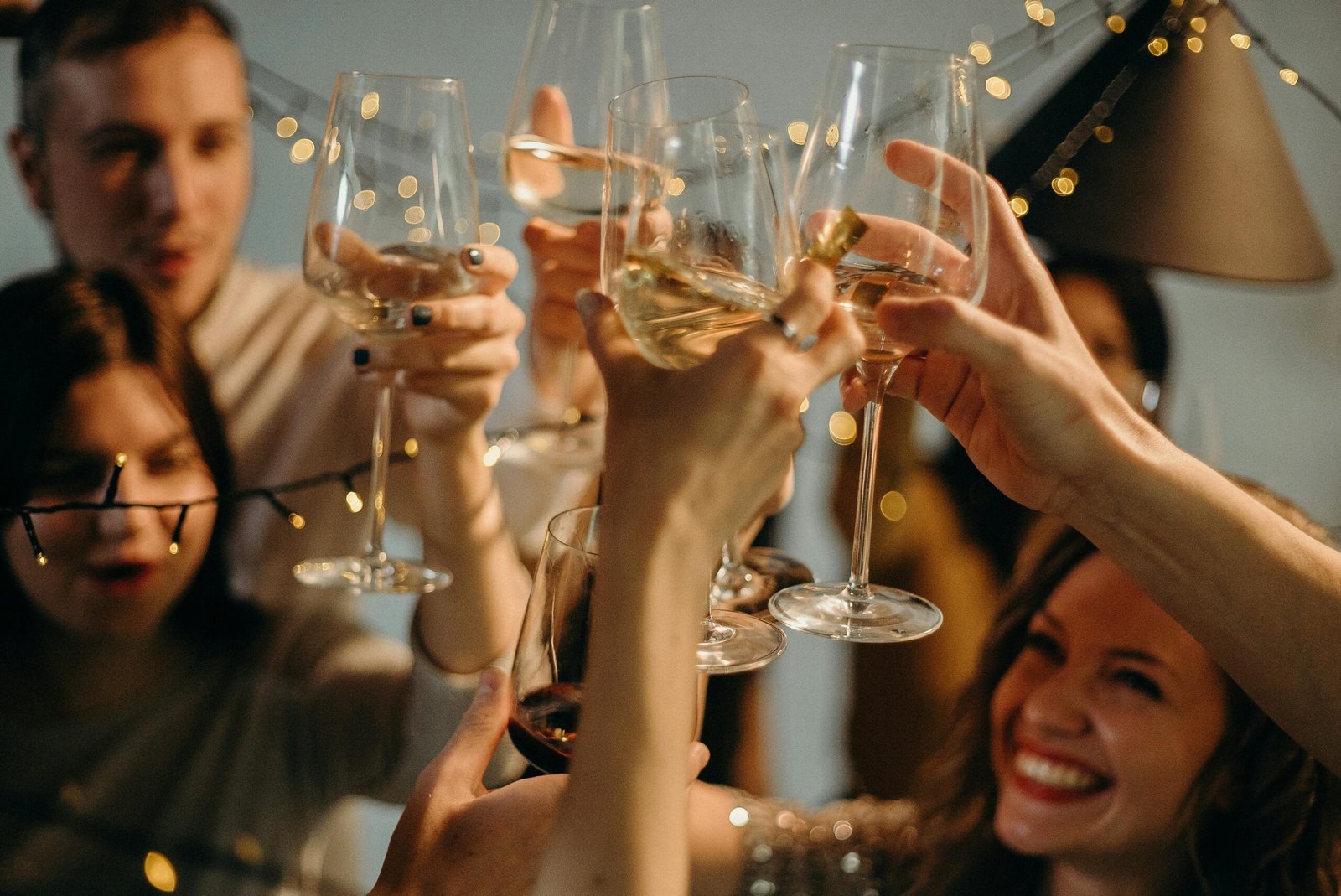 Donde disfrutar un vino en Malaga: 4 Lugares Excepcionales para Disfrutar del Vino en Málaga 2 Winegogh