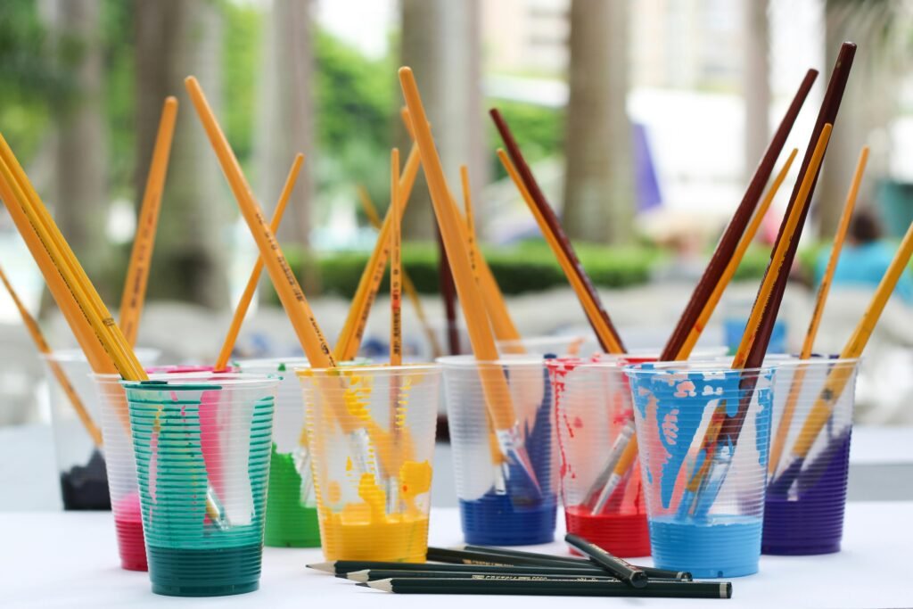 Clases de Pintura en Barcelona: Aprende y Desarrolla Tu Creatividad en 1 Día 6 Wine Gogh