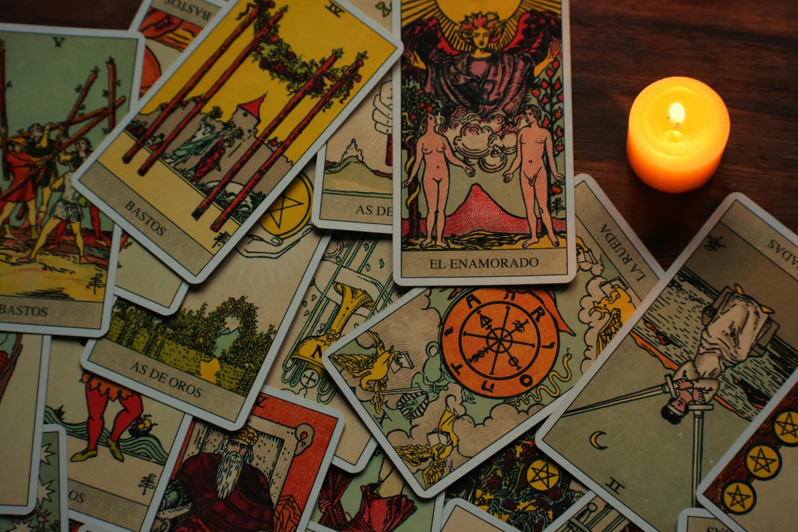 Taller de Tarot en Málaga: Espiritualidad, 1 Arte y Transformación Personal 2 Wine Gogh