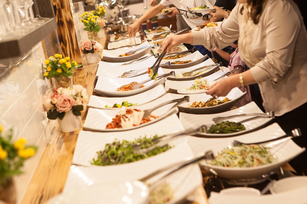 Catering en Sevilla; 2 experiencias que transforman tu evento en una celebración inolvidable 1 Catering en Sevilla;