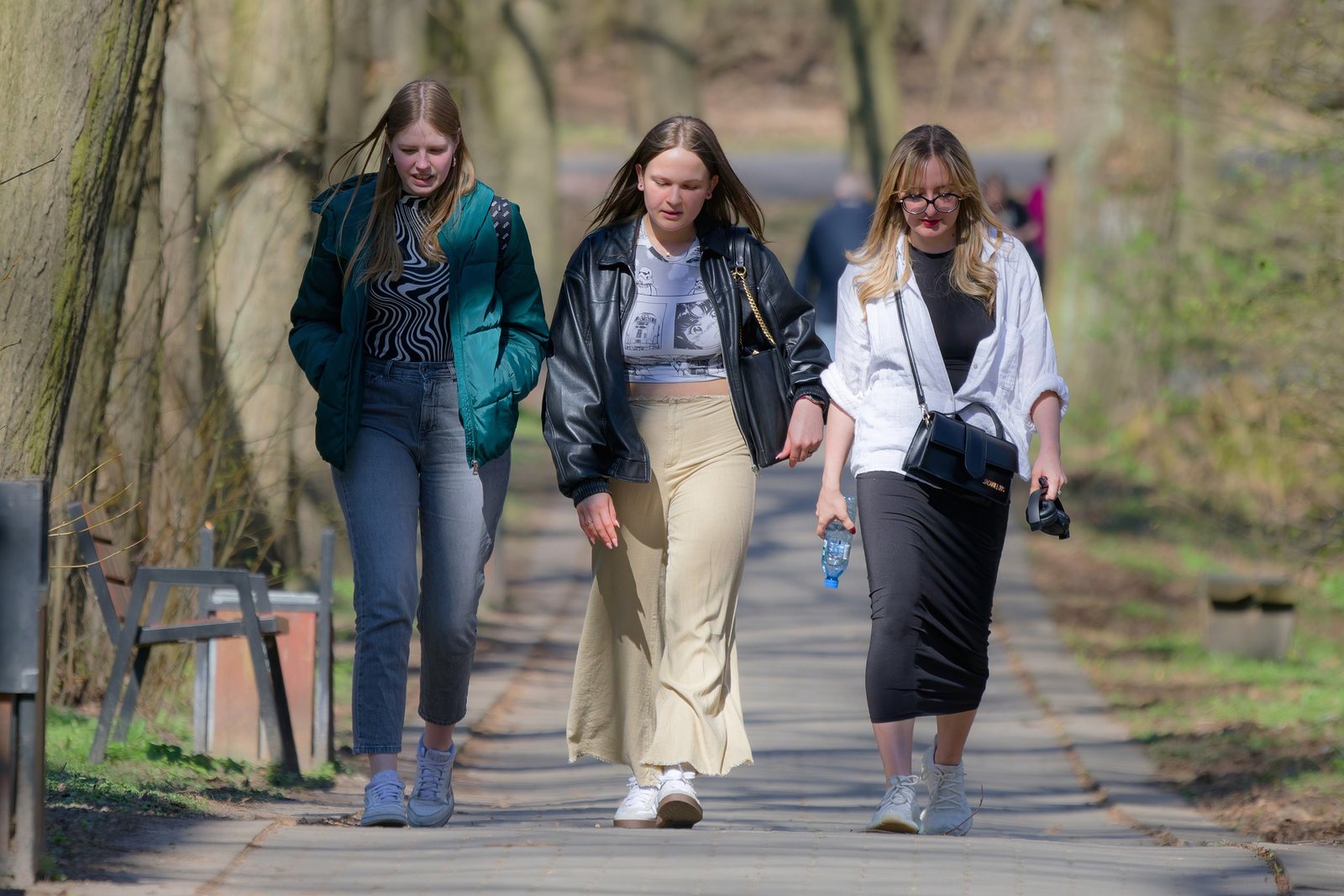 Amigas en Madrid: 1 Guía Definitiva para Disfrutar Juntas en la Capital 1 amigas en madrid